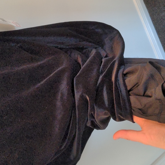 Black velvet dress 1X BNWT - Picture 8 of 8